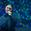 Bakal Jadi Diva Indonesia Kayak Ibunya, Ini Potret Terbaru Amora Lemos saat Nyanyi di Panggung