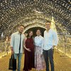 Potret Asmirandah dan Jessica Mila Rayakan Natal Bareng di Istora Senayan, Bumil Cantik Jadi Sorotan