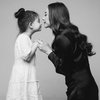 Definisi Single Mom yang Strong, Ini 7 Potret Aura Kasih Momong Arabella Sendirian