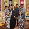 Segera Menikah, Ini 10 Potret Cantik Anisha Rosnah Calon Istri Prince Mateen
