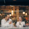 10 Hasil Pemotretan Kiky Saputri dan Suami di Cafe London, Serasa Dunia Milik Berdua!