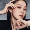 Pemotretan bareng Brand Perhiasan, Lee Sung Kyung Pancarkan Visual Mahal nan Elegan 