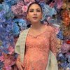 Deretan Pesona Jessica Mila di Acara Mambosuri 7 Bulanan, Pamer Baby Bump dan tetap Anggun
