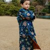 Pas Lagi Difoto Malah Ngedot, Ini Potret Ganteng Baby Saka saat Pakai Kimono di Jepang