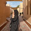 Dukung Egy dan Timnas, Ini Gaya Adiba Khanza di Qatar yang Tetap Stylish Meski Tampil Tertutup