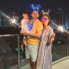 Umumkan Akan Punya Anak Kedua, Ini Deretan Potret Bahagia Andrew Andika & Tengku Dewi Putri Perlihatkan Baby Bump Serta Hasil USG! 