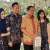 Momen Keluarga SBY ke Makam Ani Yudhoyono, Potret Aira di Samping Annisa Pohan Jadi Sorotan
