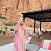 Tampil Bak Princess Timur Tengah, Ini Potret  Titi Kamal saat Nikmati Keindahan Kota Al Ula