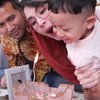 8 Potret Arumi Bachsin Dapat Kejutan Ulang Tahun dari Suami dan Anak, Sederhana tapi Bikin Bahagia!