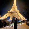 Potret Aura Kasih Liburan ke Paris, Stunning Tampil Berhijab Curi Perhatian