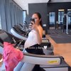 Potret Jessica Mila yang Tetap Olahraga di Usia Kehamilan 40 Minggu, Makin Fresh dan Cantik Jelang Persalinan