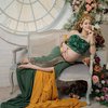 8 Foto Maternity Shoot Laura Theux dengan Baby Bump Makin Menonjol, Tampil Cantik Pakai Busana Khas Bali