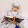 Hunting Malam Lailatul Qadar, Ini Deretan Anak-Anak Oki Setiana Dewi Isi Akhir Ramadan dengan Itikaf di Masjid