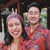 Deretan Foto Lebaran Maudy Ayunda dan Suaminya Jesse Choi, Gemas Banget Bak Prewedding