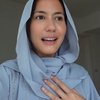 7 Foto Pevita Pearce Kenakan Hijab di Momen Lebaran Idul Fitri, Pesona Kecantikannya Sopan Banget