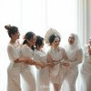 7 Foto Para Bridesmaid Putri Isnari, Ada Selfi Yamma hingga Nia LIDA