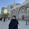 Pesonanya Bak Gadis Timur Tengah, Ini Deretan Foto Sarah Keihl Jalani Ibadah Umrah di Tanah Suci