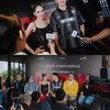 8 Foto Cinta Laura di Press Conference Series Dendam, Jadi Bintang Utama Bareng Sang Pacar!