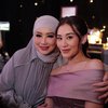 9 Potret Aaliyah Massaid Tampil Cantik Jadi Bridesmaid di Pernikahan Mahalini dan Rizky Febian