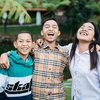 Punya Wajah Cantik dan Jago Pose, Ini 7 Foto Terbaru Chetryn Kakak Betrand Peto yang Gak Kalah Memesona