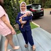 Bakal Hidup Sejahtera, Ini Foto Pengasuh Baby Lily Bayi Perempuan Nagita Slavina yang Jadi Sorotan