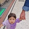Gak Cuman Makin Gemas, Ini 7 Foto Baby Nova Anak Gracia Indri yang Kini Udah Mulai Latihan Jalan