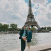 10 Foto Vidi Aldiano dan Sheila Dara Aisha di Paris, Niatnya Pose Romantis Malah Jadi Mistis