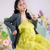 Aura Bumil Kian Terpancar, Ini Foto Terbaru Maternity Shoot Clairine Clay Tanpa Joshua Suherman