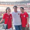 Foto Sarwendah saat Pertama Kali Nonton Timnas Indonesia, Tampil Cetar Panggil Hair Stylist Sampai MUA