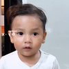 Gemasnya Naka yang Sudah Pandai Bernyanyi Hingga Hafal Beberapa Judul Lagu Anak