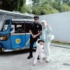 Bisa Naik Mobil Mewah, Ini 10 Foto Atta Halilintar dan Aurel Hermansyah Jemput Sekolah Ameena Pakai Bajaj