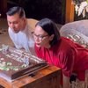 Romantis Abis, Ini Deretan Foto Anjasmara dan Dian Nitami Rayakan Anniversary ke-25 Tahun