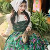 Deretan Potret Ghea Youbi Pakai Baju Tradisional Belanda, Cantik dan Gemes Jadi Satu!