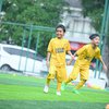 Foto Sekala Bumi Anak Ayudia Bing Slamet dan Ditto Percussion Ikut Sekolah Bola, Didukung Masuk Timnas!