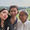 Deretan Foto Raline Shah Habiskan Waktu bareng Sang Nenek, Diajak Jalan-Jalan Keliling Kota