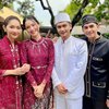 Dikira Beneran, Ini 8 Foto Syifa Hadju dan Teuku Ryan Nikah di Sinetron