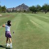 7 Foto Farah Quinn Ajak Dua Anaknya Main Golf Di Amerika, Tetap Asik Panas-panasan di Suhu 45 Derajat