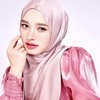 10 Potret Inara Rusli Pakai Outfit Shimmer, Auranya Dibilang kayak Masih Gadis!