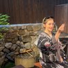 10 Potret Ranty Maria Pakai Kimono saat Liburan di Jepang, Cantik Banget kayak Boneka!