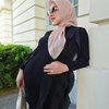 Deretan Foto Syahrini Pamer Baby Bump Super Buncit di Usia Kehamilan 38 Minggu