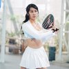 10 Foto Anya Geraldine Latihan Tenis, Saking Semangatnya Sampai Bercucuran Keringat!