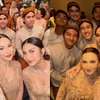 9 Foto Bridesmaid dan Groomsmen di Pernikahan Thariq dan Aaliyah, Bertabur Visual!