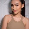 10 Foto Amanda Manopo dengan Riasan Hollywood Glam, Wajah Cantiknya Nggak Pernah Ngebosenin!