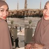 Disebut Haram karena Pegang Pods, Ini 10 OOTD Lula Lahfah Berhijab saat Ibadah Umrah