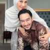 Pernah Diterpa Badai Perselingkuhan, Ini 8 Foto Syahnaz Sadiqah dan Jeje Govinda yang Makin Mesra