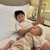 Sempat Bikin Penasaran, Ini 8 Foto Wajah Anak Larissa Chou yang Dispill Usia 40 Hari