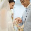 15 Foto Pemberkatan Nikah Cassandra Lee dan Ryuken Lie, Digelar Sederhana Tapi Penuh Keharuan