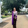 Pesona Beby Tsabina dalam Balutan Kebaya Kutubaru, Pancarkan Vibes Istri Pejabat yang Berwibawa Banget!