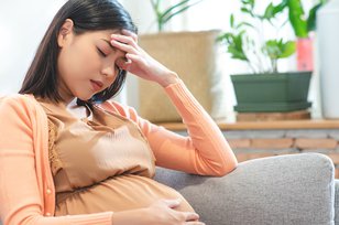Bisa Nggak sih Ibu Hamil yang Alami Anemia Melahirkan Normal?