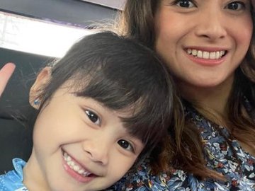 Ini Potret Kebersamaan Acha Septriasa dan Brie Anak Semata Wayangnya yang Kompak Miliki Senyum Indah!